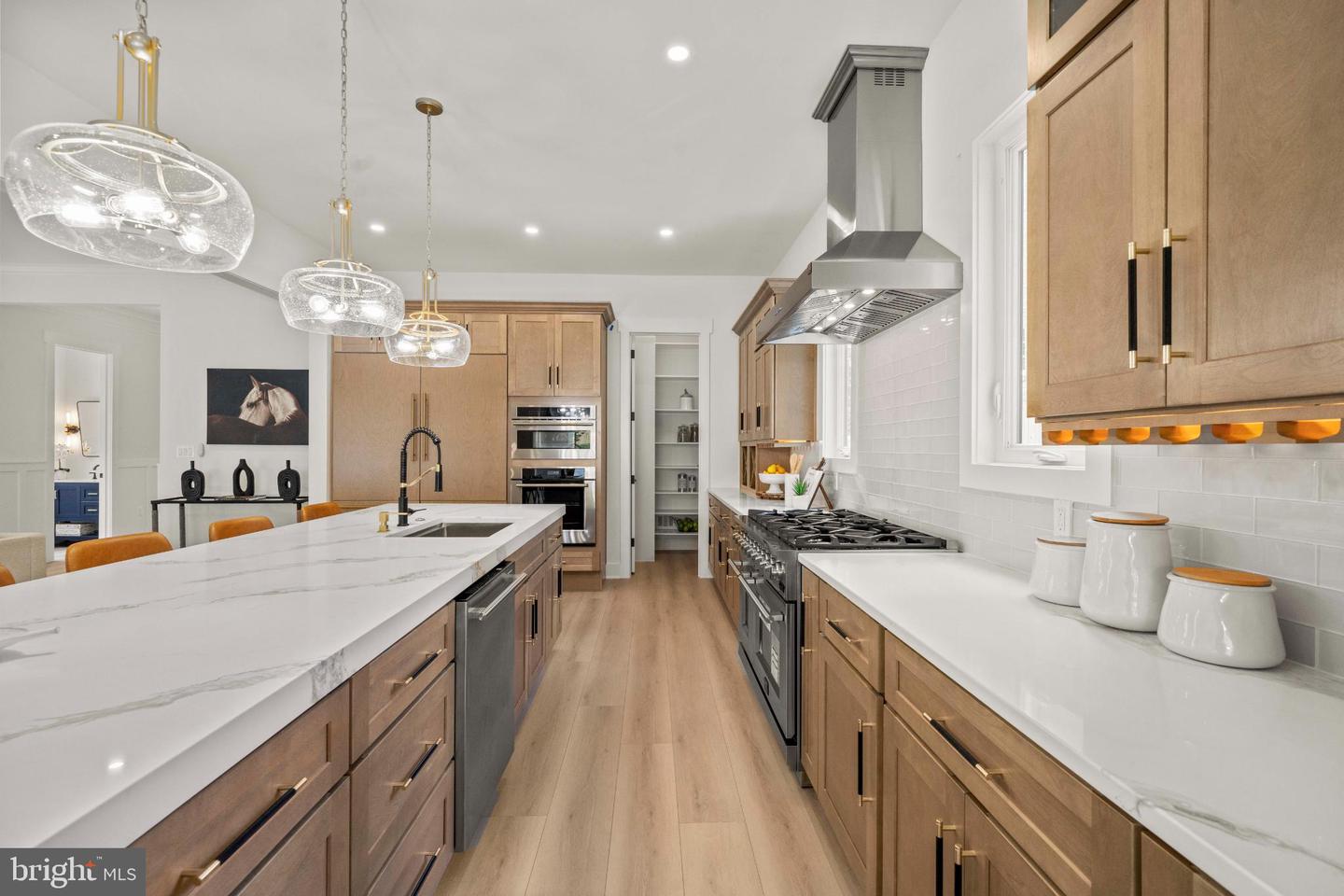 1905 N TAYLOR ST, ARLINGTON, Virginia 22207, 7 Bedrooms Bedrooms, 25 Rooms Rooms,7 BathroomsBathrooms,Residential,For sale,1905 N TAYLOR ST,VAAR2068190 MLS # VAAR2068190