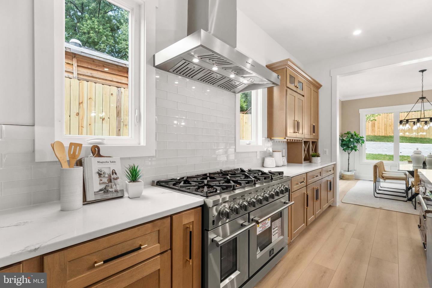 1905 N TAYLOR ST, ARLINGTON, Virginia 22207, 7 Bedrooms Bedrooms, 25 Rooms Rooms,7 BathroomsBathrooms,Residential,For sale,1905 N TAYLOR ST,VAAR2068190 MLS # VAAR2068190