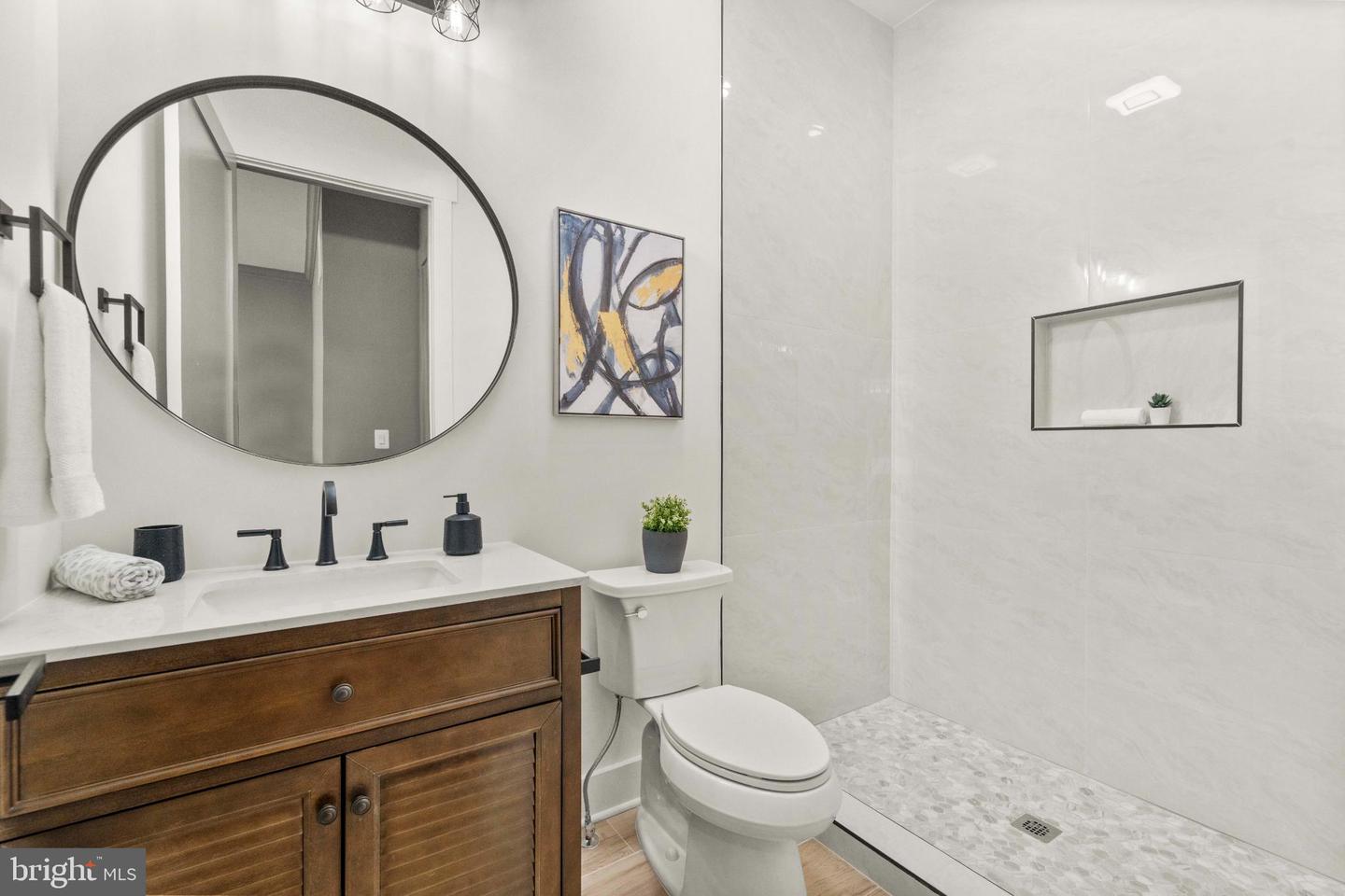 1905 N TAYLOR ST, ARLINGTON, Virginia 22207, 7 Bedrooms Bedrooms, 25 Rooms Rooms,7 BathroomsBathrooms,Residential,For sale,1905 N TAYLOR ST,VAAR2068190 MLS # VAAR2068190