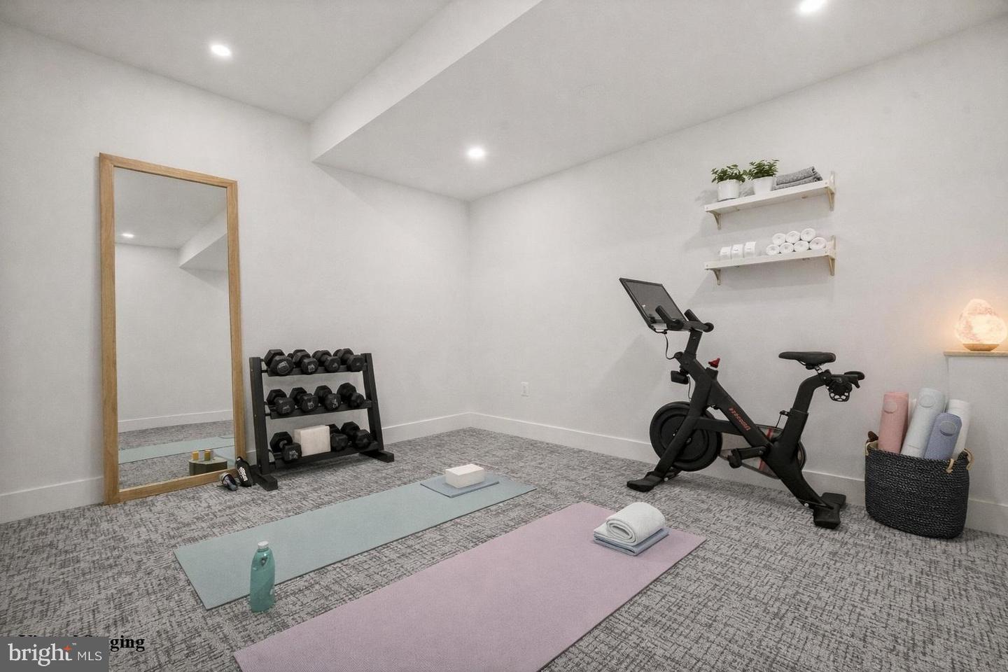 1905 N TAYLOR ST, ARLINGTON, Virginia 22207, 7 Bedrooms Bedrooms, 25 Rooms Rooms,7 BathroomsBathrooms,Residential,For sale,1905 N TAYLOR ST,VAAR2068190 MLS # VAAR2068190