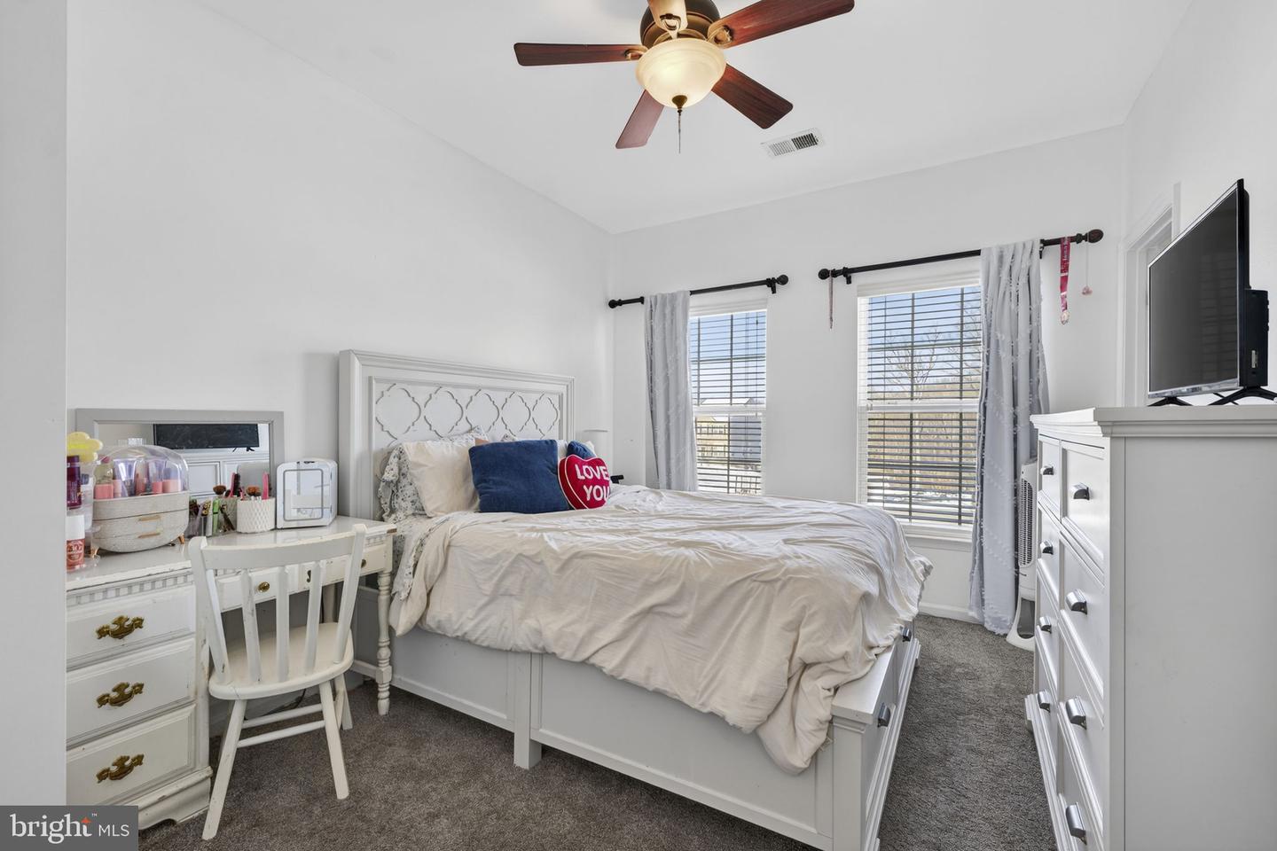 116 ALDIE BURN CT, STEPHENS CITY, Virginia 22655, 4 Bedrooms Bedrooms, ,3 BathroomsBathrooms,Residential,For sale,116 ALDIE BURN CT,VAFV2039226 MLS # VAFV2039226 116 ALDIE BURN CT, STEPHENS CITY, Virginia 22655, 4 Bedrooms Bedrooms, ,3 BathroomsBathrooms,Residential,For sale,116 ALDIE BURN CT,VAFV2039226 MLS # VAFV2039226