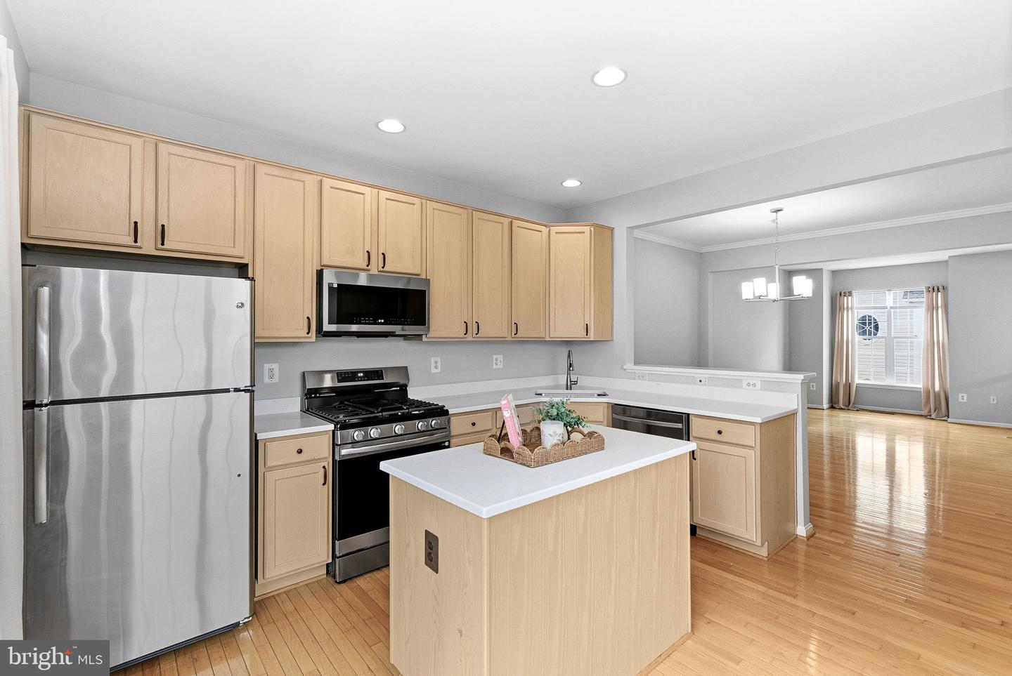 43722 CLEAR LAKE SQ, ASHBURN, Virginia 20147, 3 Bedrooms Bedrooms, ,3 BathroomsBathrooms,Residential,For sale,43722 CLEAR LAKE SQ,VALO2114752 MLS # VALO2114752 43722 CLEAR LAKE SQ, ASHBURN, Virginia 20147, 3 Bedrooms Bedrooms, ,3 BathroomsBathrooms,Residential,For sale,43722 CLEAR LAKE SQ,VALO2114752 MLS # VALO2114752