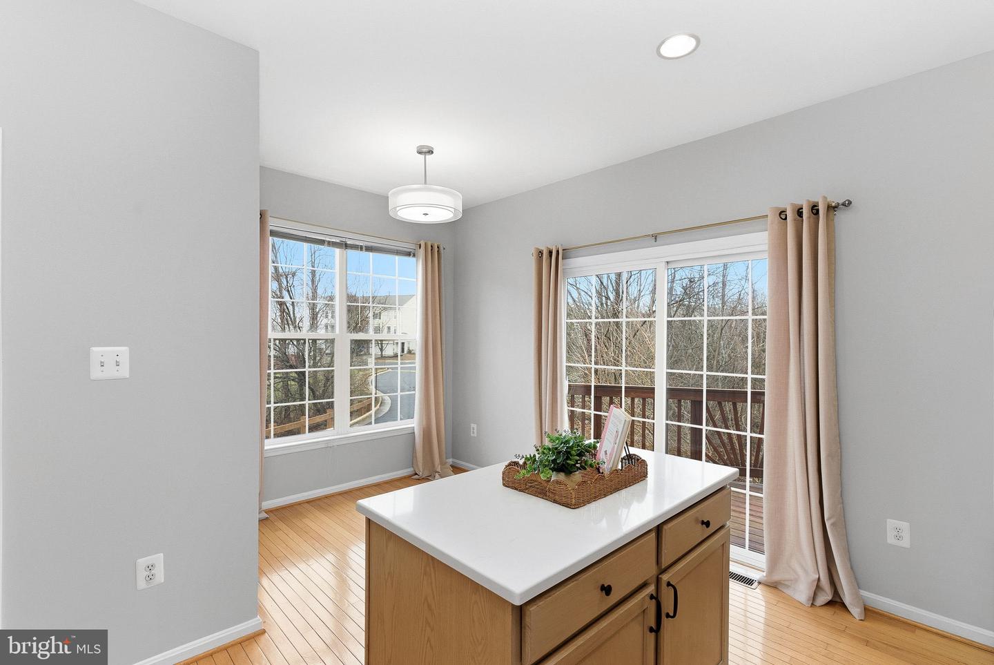 43722 CLEAR LAKE SQ, ASHBURN, Virginia 20147, 3 Bedrooms Bedrooms, ,3 BathroomsBathrooms,Residential,For sale,43722 CLEAR LAKE SQ,VALO2114752 MLS # VALO2114752 43722 CLEAR LAKE SQ, ASHBURN, Virginia 20147, 3 Bedrooms Bedrooms, ,3 BathroomsBathrooms,Residential,For sale,43722 CLEAR LAKE SQ,VALO2114752 MLS # VALO2114752