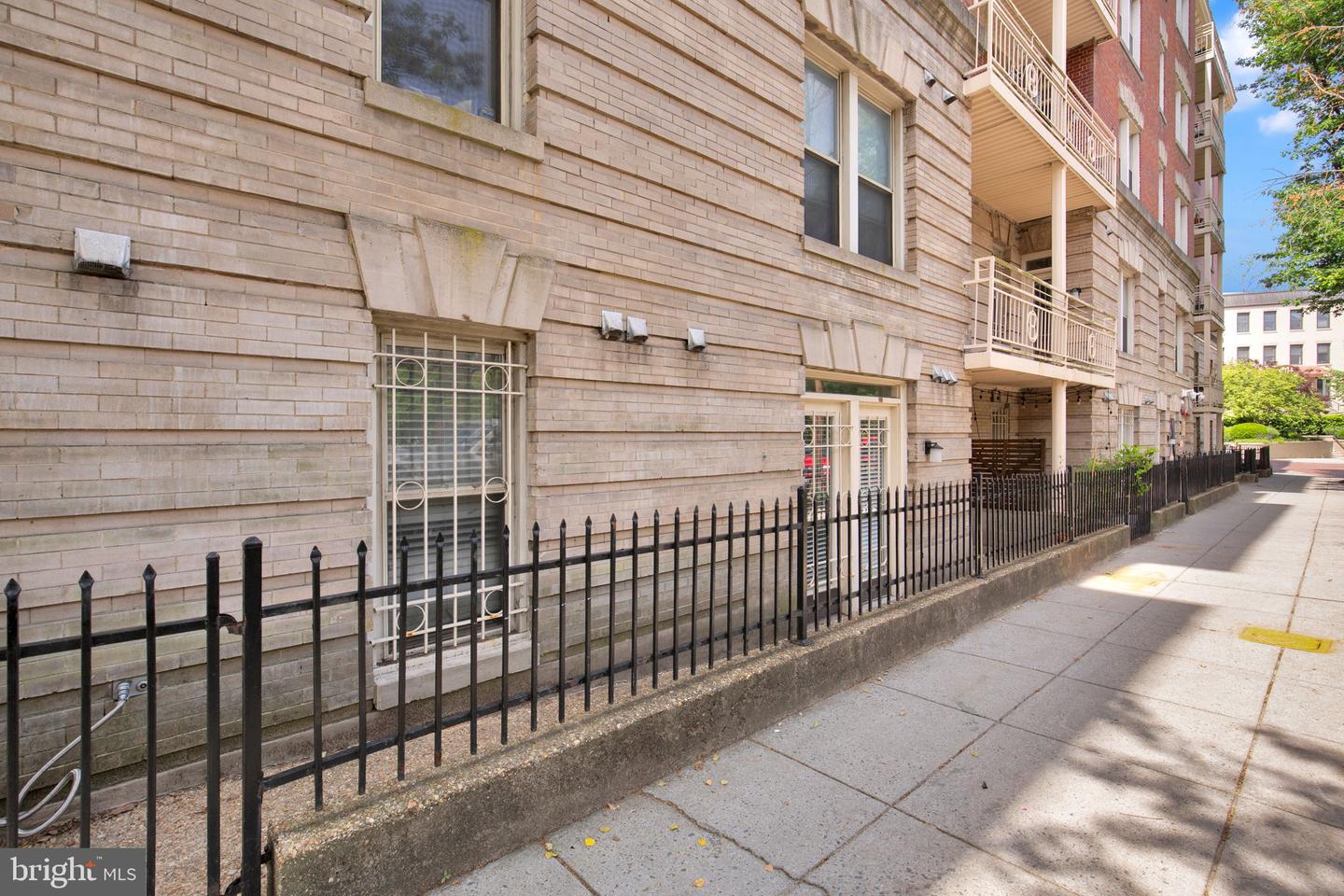 1801 CALVERT ST NW #G9, WASHINGTON, District Of Columbia 20009, 1 Bedroom Bedrooms, ,1 BathroomBathrooms,Residential,For sale,1801 CALVERT ST NW #G9,DCDC2243420 MLS # DCDC2243420 1801 CALVERT ST NW #G9, WASHINGTON, District Of Columbia 20009, 1 Bedroom Bedrooms, ,1 BathroomBathrooms,Residential,For sale,1801 CALVERT ST NW #G9,DCDC2243420 MLS # DCDC2243420