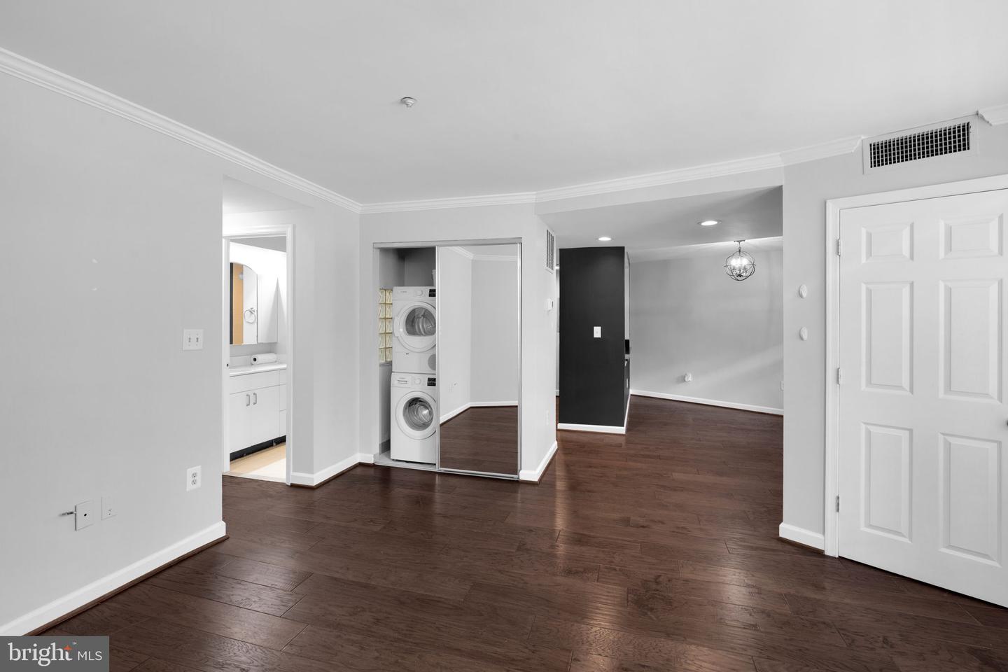 1801 CALVERT ST NW #G9, WASHINGTON, District Of Columbia 20009, 1 Bedroom Bedrooms, ,1 BathroomBathrooms,Residential,For sale,1801 CALVERT ST NW #G9,DCDC2243420 MLS # DCDC2243420 1801 CALVERT ST NW #G9, WASHINGTON, District Of Columbia 20009, 1 Bedroom Bedrooms, ,1 BathroomBathrooms,Residential,For sale,1801 CALVERT ST NW #G9,DCDC2243420 MLS # DCDC2243420