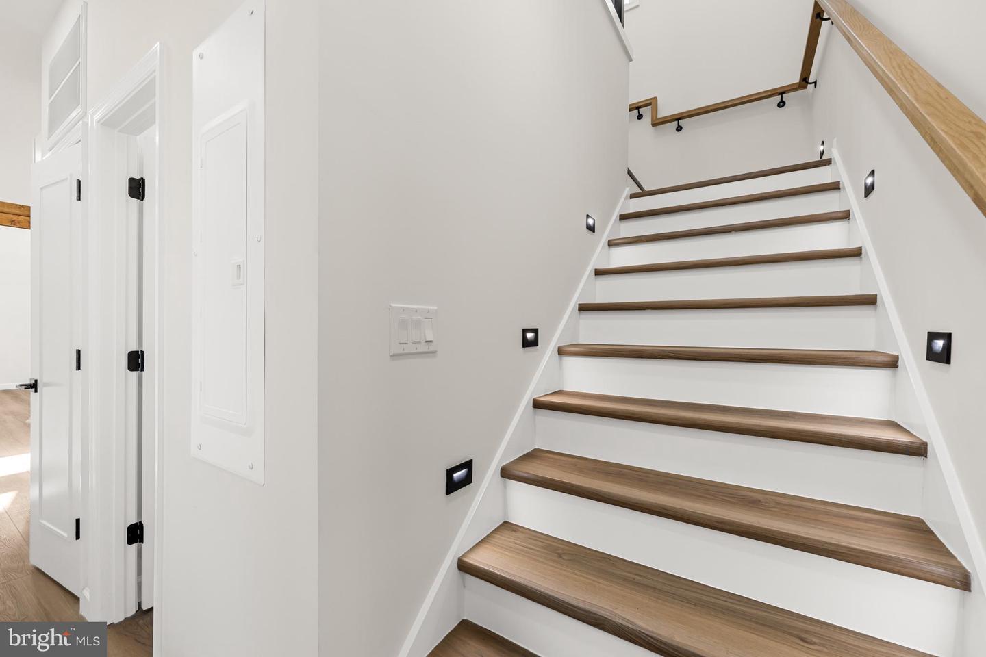 1029 LINDSAY STREET, LYNCHBURG, Virginia 24502, 3 Bedrooms Bedrooms, ,2 BathroomsBathrooms,Residential,For sale,1029 LINDSAY STREET,VALY2000046 MLS # VALY2000046