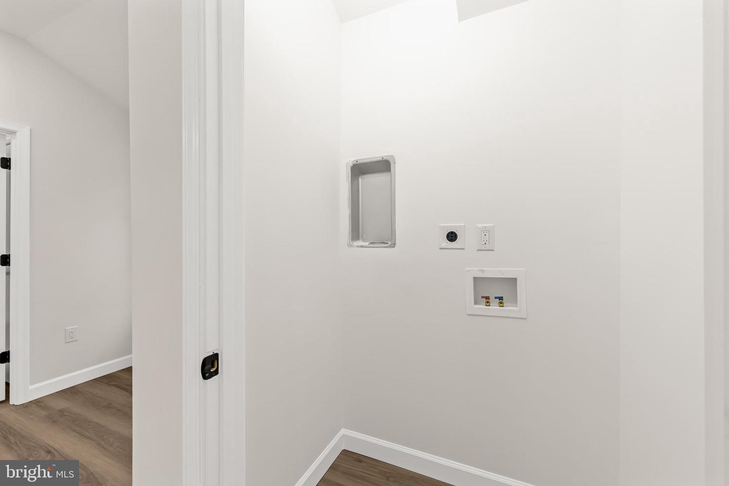 1029 LINDSAY STREET, LYNCHBURG, Virginia 24502, 3 Bedrooms Bedrooms, ,2 BathroomsBathrooms,Residential,For sale,1029 LINDSAY STREET,VALY2000046 MLS # VALY2000046