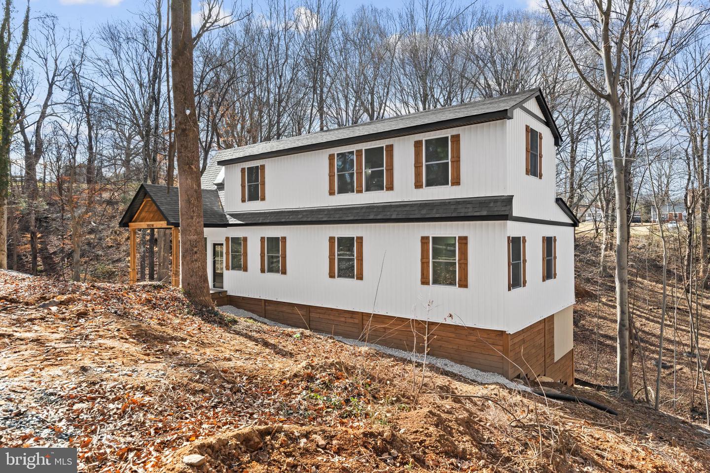 1029 LINDSAY STREET, LYNCHBURG, Virginia 24502, 3 Bedrooms Bedrooms, ,2 BathroomsBathrooms,Residential,For sale,1029 LINDSAY STREET,VALY2000046 MLS # VALY2000046