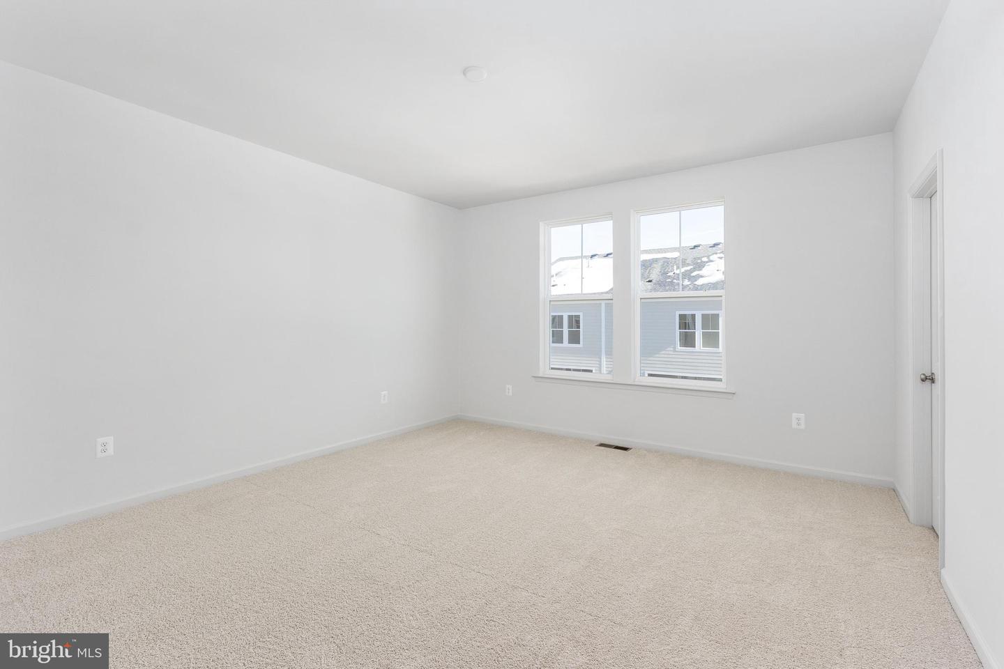 20885 MURRY FALLS TER, ASHBURN, Virginia 20147, 3 Bedrooms Bedrooms, ,2 BathroomsBathrooms,Residential,For sale,20885 MURRY FALLS TER,VALO2114798 MLS # VALO2114798