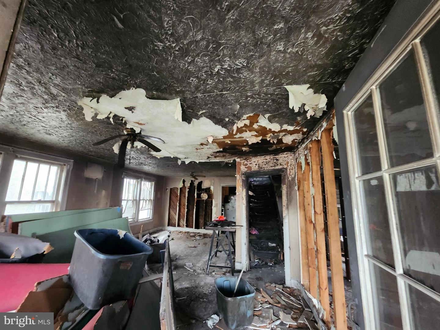 810 N POCAHONTAS AVE, COVINGTON, Virginia 24426, 3 Bedrooms Bedrooms, ,1 BathroomBathrooms,Residential,For sale,810 N POCAHONTAS AVE,VACY2000000 MLS # VACY2000000