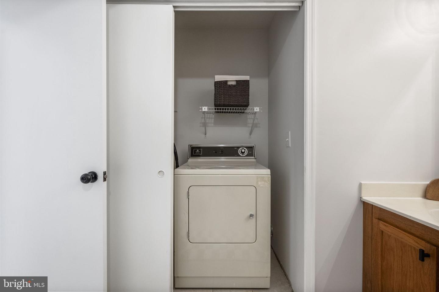 48 MCPHERSON CIR, STERLING, Virginia 20165, 4 Bedrooms Bedrooms, 12 Rooms Rooms,3 BathroomsBathrooms,Residential,For sale,48 MCPHERSON CIR,VALO2114828 MLS # VALO2114828