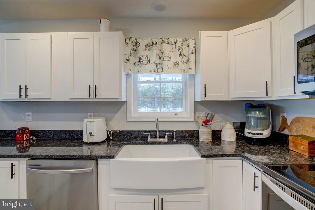 23337 HOLLY HILL LN, WALLOPS ISLAND, Virginia 23337, 3 Bedrooms Bedrooms, ,2 BathroomsBathrooms,Residential,For sale,23337 HOLLY HILL LN,VAAC2002576 MLS # VAAC2002576