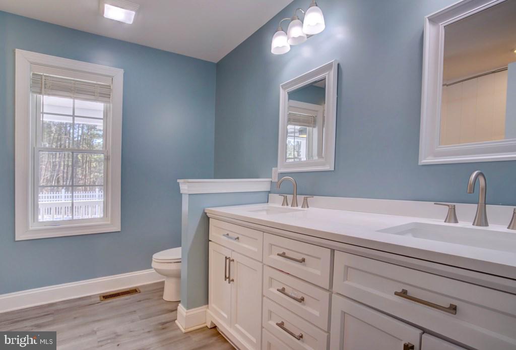 23337 HOLLY HILL LN, WALLOPS ISLAND, Virginia 23337, 3 Bedrooms Bedrooms, ,2 BathroomsBathrooms,Residential,For sale,23337 HOLLY HILL LN,VAAC2002576 MLS # VAAC2002576