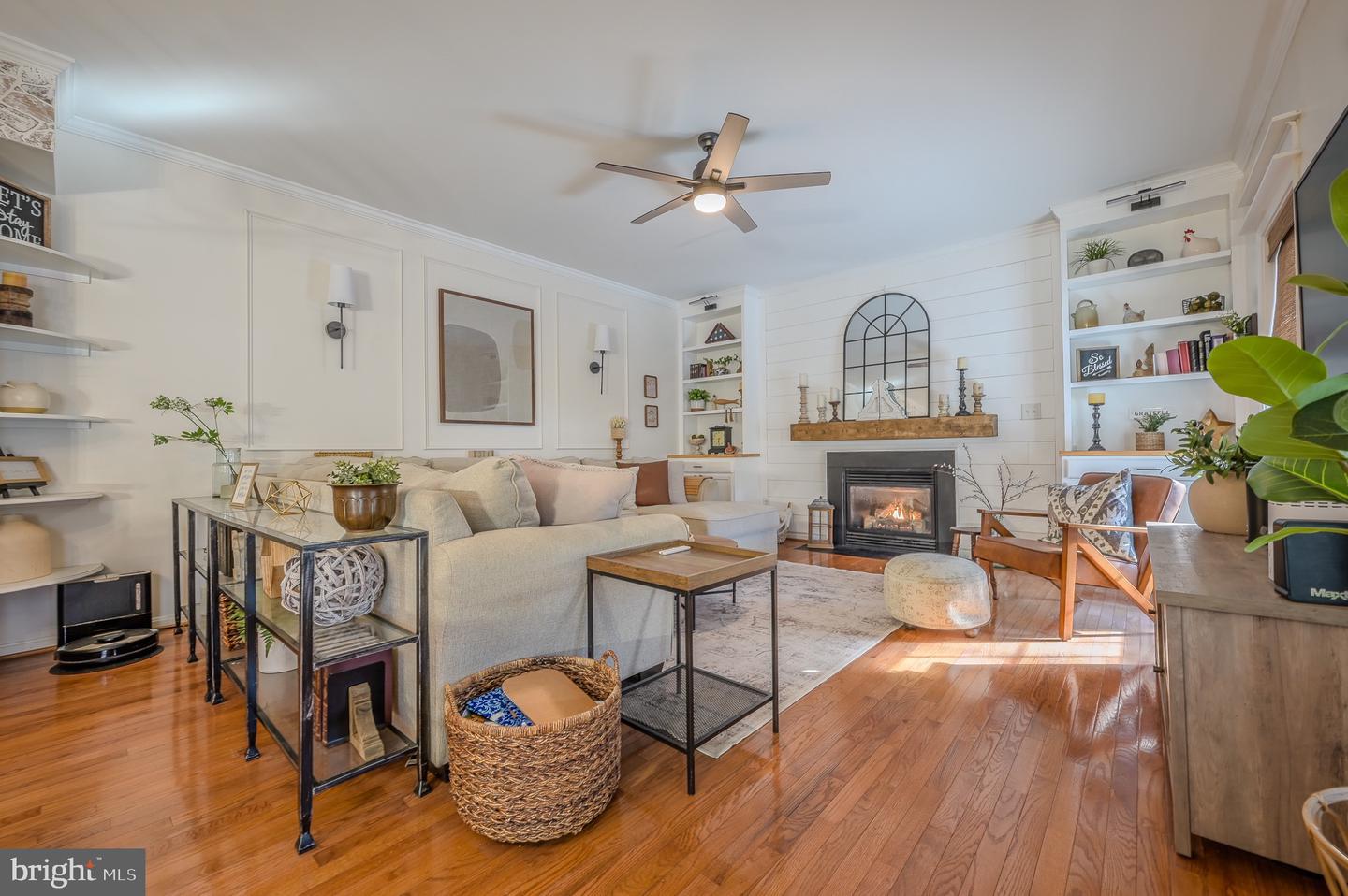 5932 SUNLIGHT MOUNTAIN RD, SPOTSYLVANIA, Virginia 22553, 5 Bedrooms Bedrooms, ,3 BathroomsBathrooms,Residential,For sale,5932 SUNLIGHT MOUNTAIN RD,VASP2038918 MLS # VASP2038918