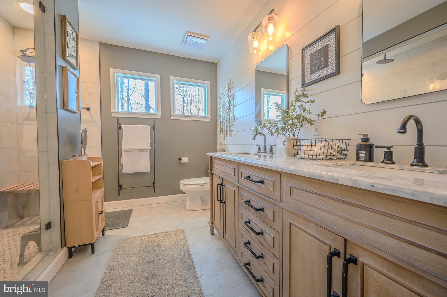 5932 SUNLIGHT MOUNTAIN RD, SPOTSYLVANIA, Virginia 22553, 5 Bedrooms Bedrooms, ,3 BathroomsBathrooms,Residential,For sale,5932 SUNLIGHT MOUNTAIN RD,VASP2038918 MLS # VASP2038918