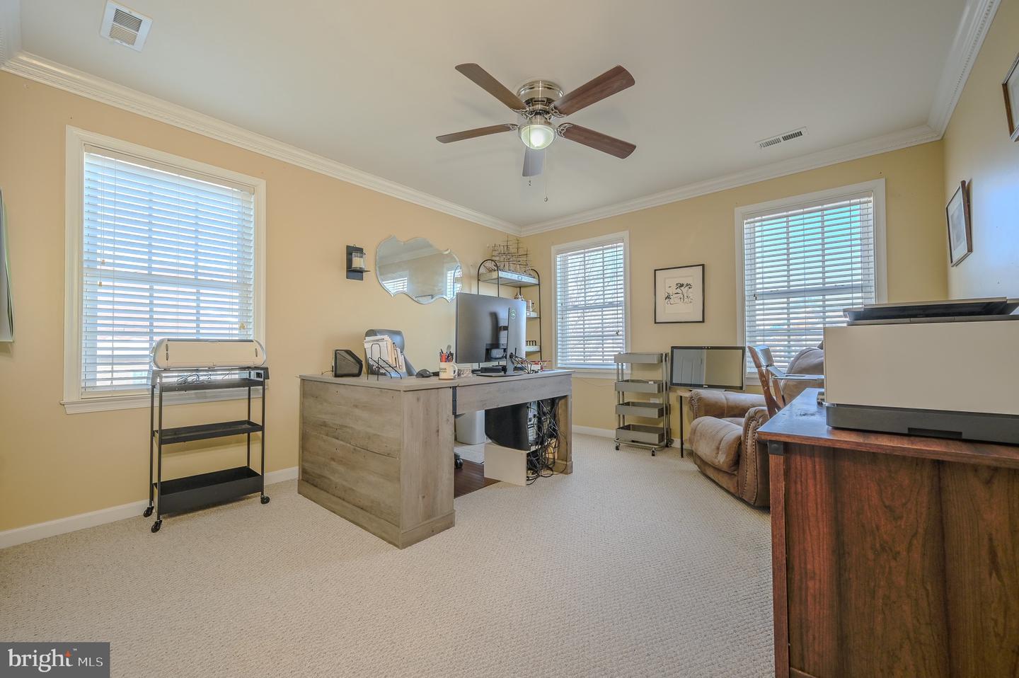 5932 SUNLIGHT MOUNTAIN RD, SPOTSYLVANIA, Virginia 22553, 5 Bedrooms Bedrooms, ,3 BathroomsBathrooms,Residential,For sale,5932 SUNLIGHT MOUNTAIN RD,VASP2038918 MLS # VASP2038918