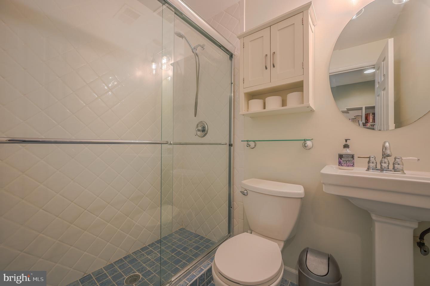 5932 SUNLIGHT MOUNTAIN RD, SPOTSYLVANIA, Virginia 22553, 5 Bedrooms Bedrooms, ,3 BathroomsBathrooms,Residential,For sale,5932 SUNLIGHT MOUNTAIN RD,VASP2038918 MLS # VASP2038918