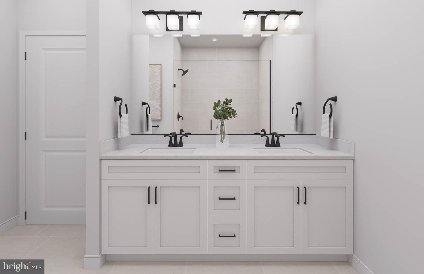 1961 ILLUMINATION DR #8, VIENNA, Virginia 22182, 2 Bedrooms Bedrooms, ,2 BathroomsBathrooms,Residential,For sale,1961 ILLUMINATION DR #8,VAFX2287874 MLS # VAFX2287874