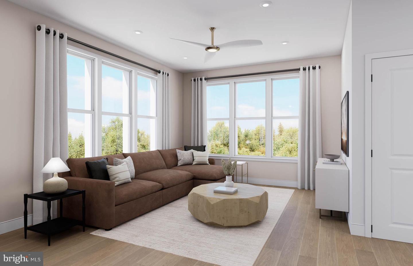 1961 ILLUMINATION DR #11, VIENNA, Virginia 22182, 2 Bedrooms Bedrooms, ,2 BathroomsBathrooms,Residential,For sale,1961 ILLUMINATION DR #11,VAFX2287886 MLS # VAFX2287886