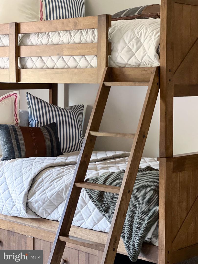 131 DOLITTLE FARM RD., STAFFORD, Virginia 22556, 6 Bedrooms Bedrooms, ,4 BathroomsBathrooms,Residential,For sale,131 DOLITTLE FARM RD.,VAST2045562 MLS # VAST2045562