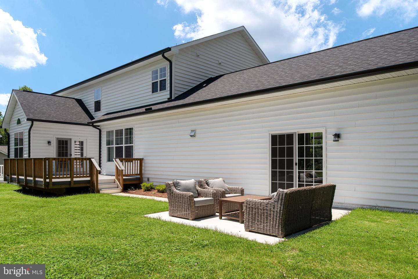 131 DOLITTLE FARM RD., STAFFORD, Virginia 22556, 6 Bedrooms Bedrooms, ,4 BathroomsBathrooms,Residential,For sale,131 DOLITTLE FARM RD.,VAST2045562 MLS # VAST2045562