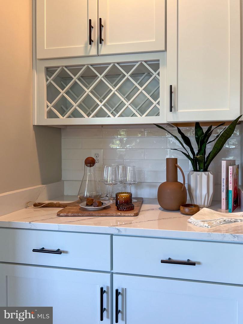 131 DOLITTLE FARM RD., STAFFORD, Virginia 22556, 6 Bedrooms Bedrooms, ,4 BathroomsBathrooms,Residential,For sale,131 DOLITTLE FARM RD.,VAST2045562 MLS # VAST2045562