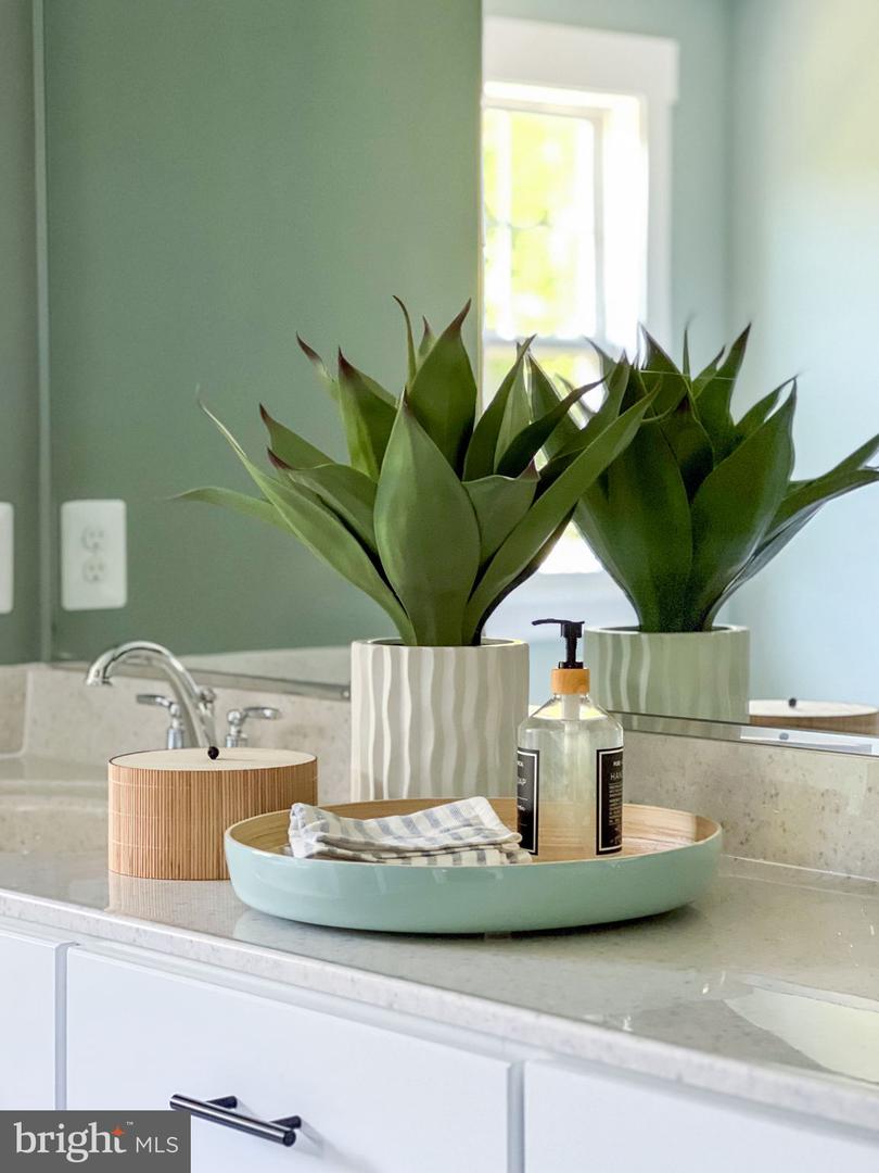 131 DOLITTLE FARM RD., STAFFORD, Virginia 22556, 6 Bedrooms Bedrooms, ,4 BathroomsBathrooms,Residential,For sale,131 DOLITTLE FARM RD.,VAST2045562 MLS # VAST2045562