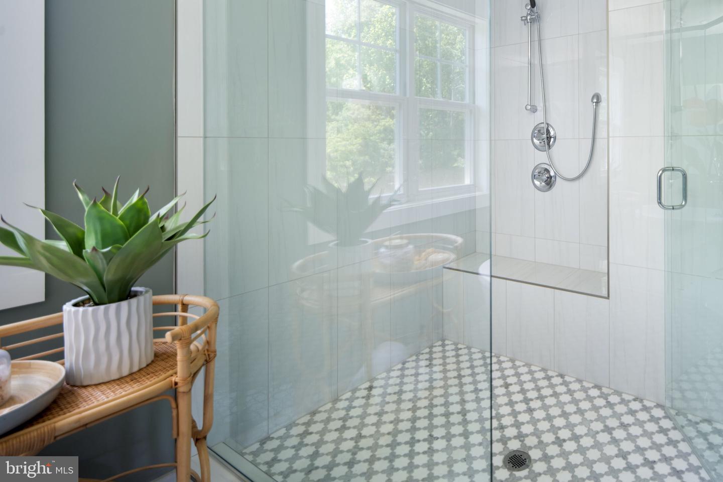 131 DOLITTLE FARM RD., STAFFORD, Virginia 22556, 6 Bedrooms Bedrooms, ,4 BathroomsBathrooms,Residential,For sale,131 DOLITTLE FARM RD.,VAST2045562 MLS # VAST2045562