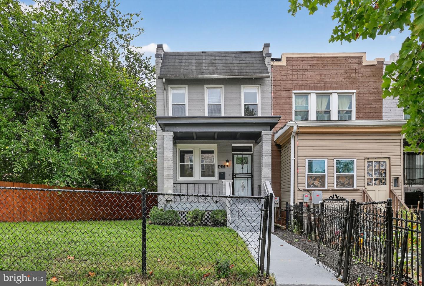 1959 H ST NE, WASHINGTON, District Of Columbia 20002, 3 Bedrooms Bedrooms, ,2 BathroomsBathrooms,Residential,For sale,1959 H ST NE,DCDC2243674 MLS # DCDC2243674