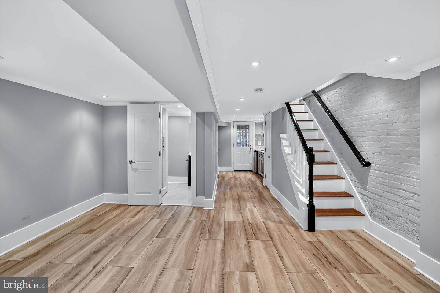 1959 H ST NE, WASHINGTON, District Of Columbia 20002, 3 Bedrooms Bedrooms, ,2 BathroomsBathrooms,Residential,For sale,1959 H ST NE,DCDC2243674 MLS # DCDC2243674