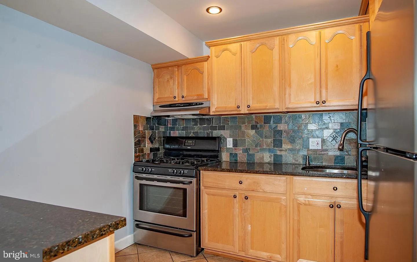 31 CANTERBURY SQ #301, ALEXANDRIA, Virginia 22304, 1 Bedroom Bedrooms, ,1 BathroomBathrooms,Residential,For sale,31 CANTERBURY SQ #301,VAAX2053614 MLS # VAAX2053614 31 CANTERBURY SQ #301, ALEXANDRIA, Virginia 22304, 1 Bedroom Bedrooms, ,1 BathroomBathrooms,Residential,For sale,31 CANTERBURY SQ #301,VAAX2053614 MLS # VAAX2053614