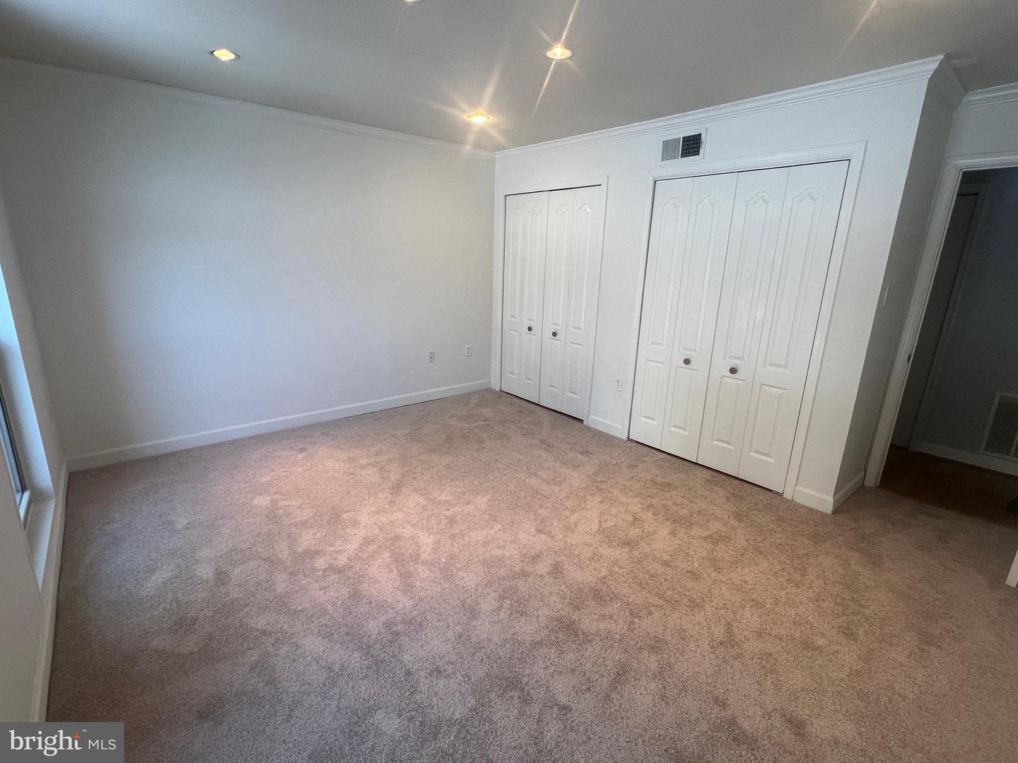 31 CANTERBURY SQ #301, ALEXANDRIA, Virginia 22304, 1 Bedroom Bedrooms, ,1 BathroomBathrooms,Residential,For sale,31 CANTERBURY SQ #301,VAAX2053614 MLS # VAAX2053614 31 CANTERBURY SQ #301, ALEXANDRIA, Virginia 22304, 1 Bedroom Bedrooms, ,1 BathroomBathrooms,Residential,For sale,31 CANTERBURY SQ #301,VAAX2053614 MLS # VAAX2053614