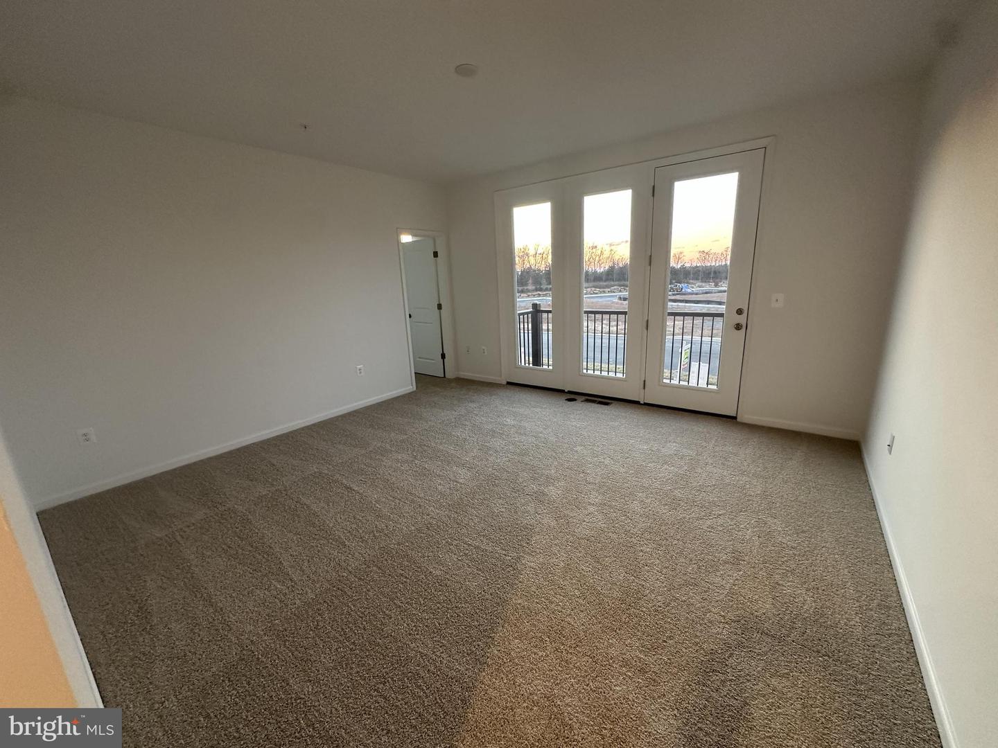 20871 MURRY FALLS TERRACE #197, ASHBURN, Virginia 20147, 2 Bedrooms Bedrooms, ,2 BathroomsBathrooms,Residential,For sale,20871 MURRY FALLS TERRACE #197,VALO2114854 MLS # VALO2114854