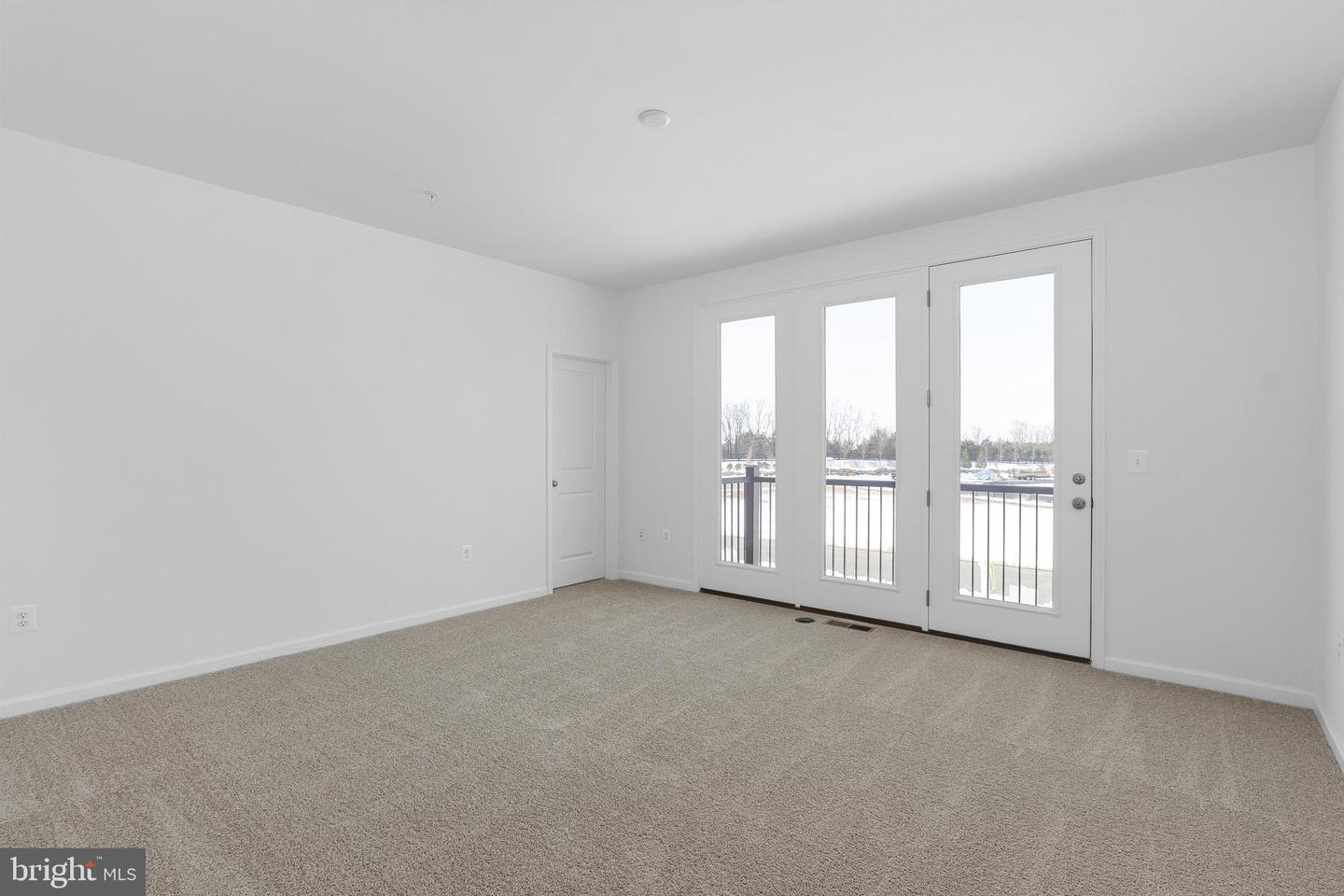 20871 MURRY FALLS TERRACE #197, ASHBURN, Virginia 20147, 2 Bedrooms Bedrooms, ,2 BathroomsBathrooms,Residential,For sale,20871 MURRY FALLS TERRACE #197,VALO2114854 MLS # VALO2114854