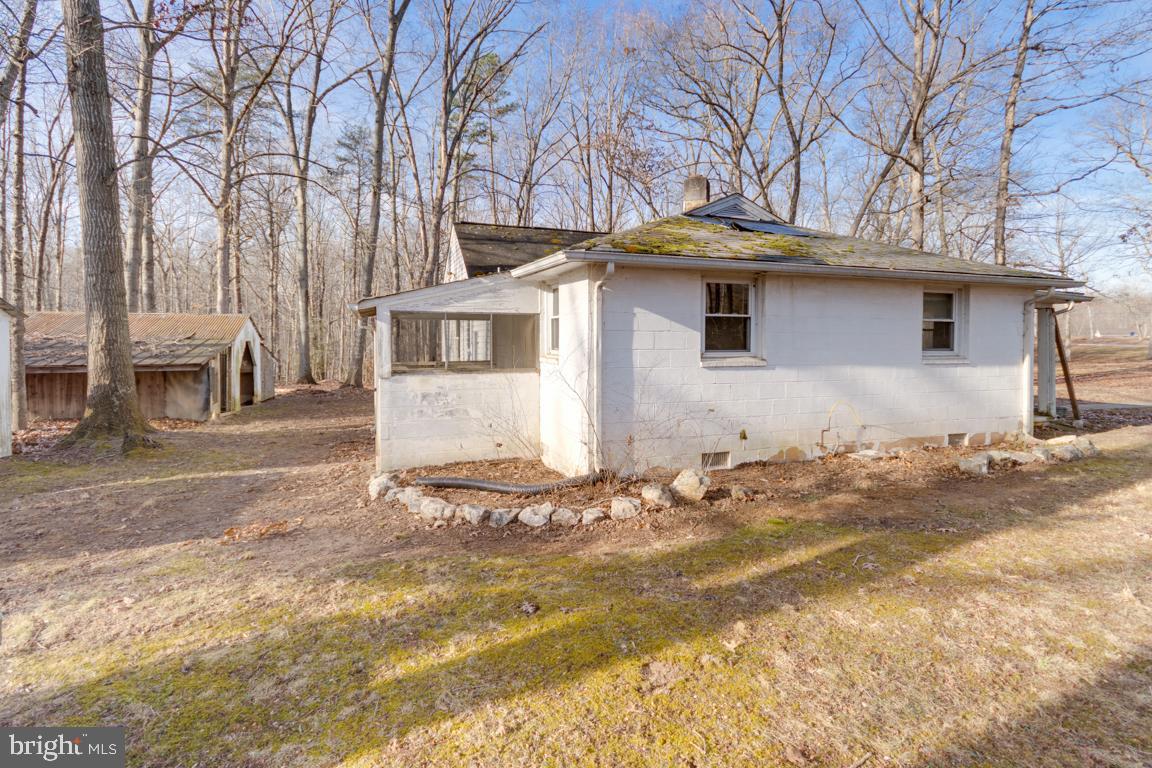 15302 SPOTSWOOD FURNACE RD, FREDERICKSBURG, Virginia 22407, 2 Bedrooms Bedrooms, ,2 BathroomsBathrooms,Residential,For sale,15302 SPOTSWOOD FURNACE RD,VASP2038924 MLS # VASP2038924
