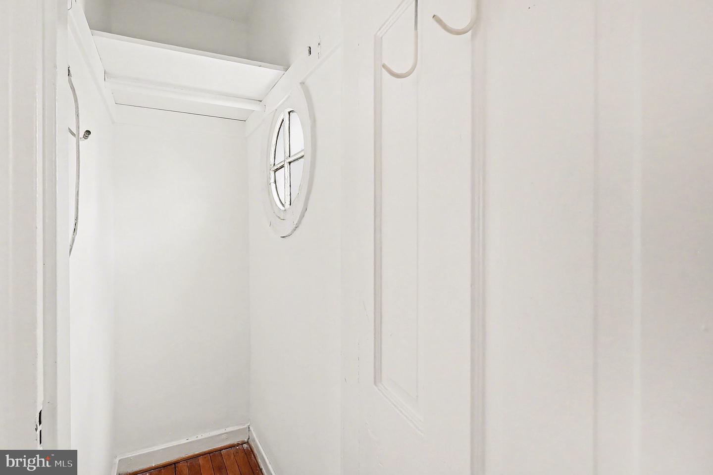 2 AUBURN CT #B, ALEXANDRIA, Virginia 22305, 2 Bedrooms Bedrooms, ,1 BathroomBathrooms,Residential,For sale,2 AUBURN CT #B,VAAX2053620 MLS # VAAX2053620 2 AUBURN CT #B, ALEXANDRIA, Virginia 22305, 2 Bedrooms Bedrooms, ,1 BathroomBathrooms,Residential,For sale,2 AUBURN CT #B,VAAX2053620 MLS # VAAX2053620