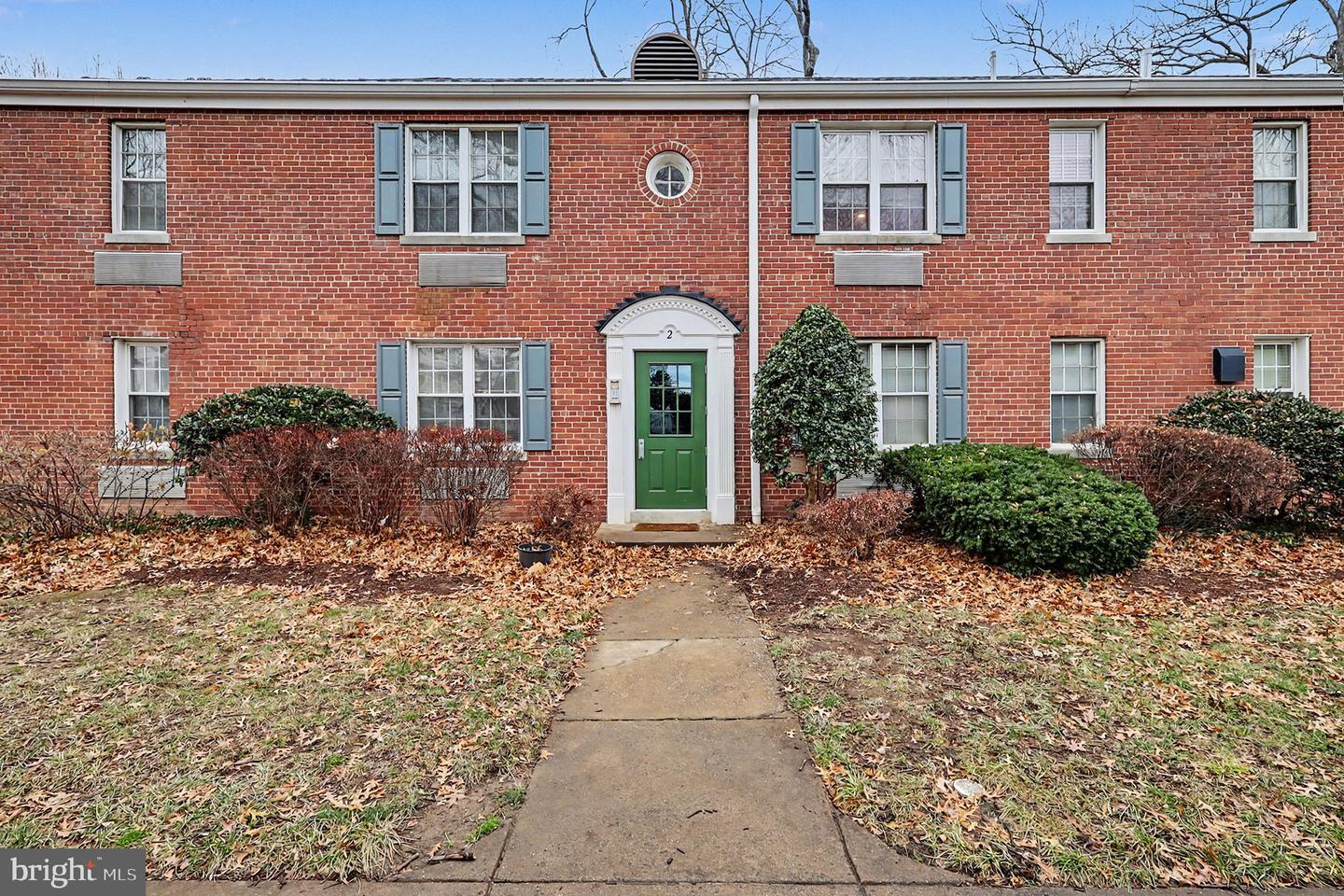 2 AUBURN CT #B, ALEXANDRIA, Virginia 22305, 2 Bedrooms Bedrooms, ,1 BathroomBathrooms,Residential,For sale,2 AUBURN CT #B,VAAX2053620 MLS # VAAX2053620 2 AUBURN CT #B, ALEXANDRIA, Virginia 22305, 2 Bedrooms Bedrooms, ,1 BathroomBathrooms,Residential,For sale,2 AUBURN CT #B,VAAX2053620 MLS # VAAX2053620