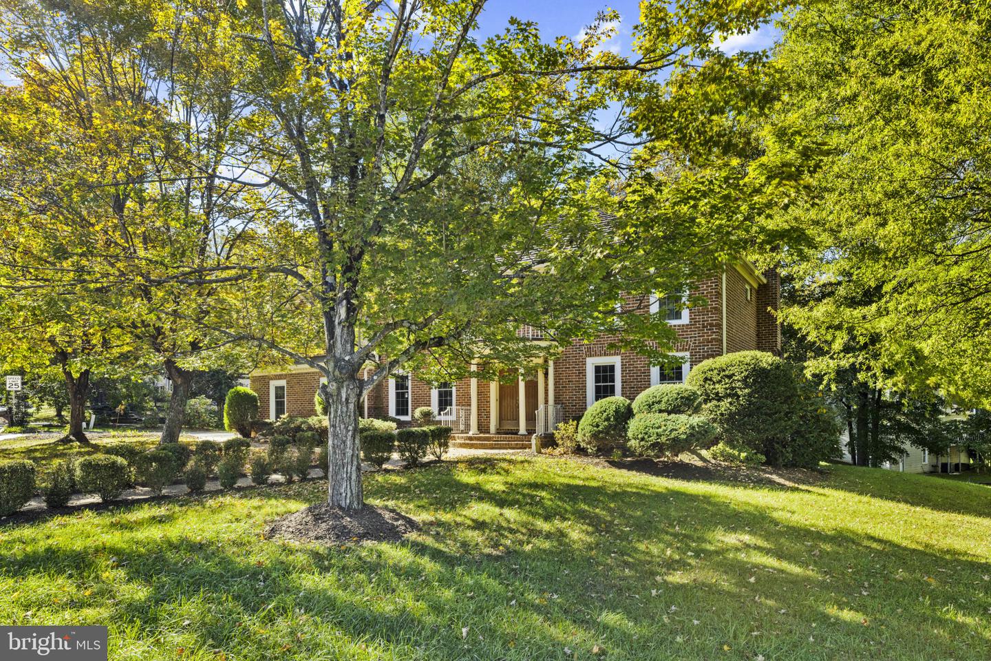 15900 MONCURE DR, DUMFRIES, Virginia 22025, 3 Bedrooms Bedrooms, 8 Rooms Rooms,3 BathroomsBathrooms,Residential,For sale,15900 MONCURE DR,VAPW2104652 MLS # VAPW2104652