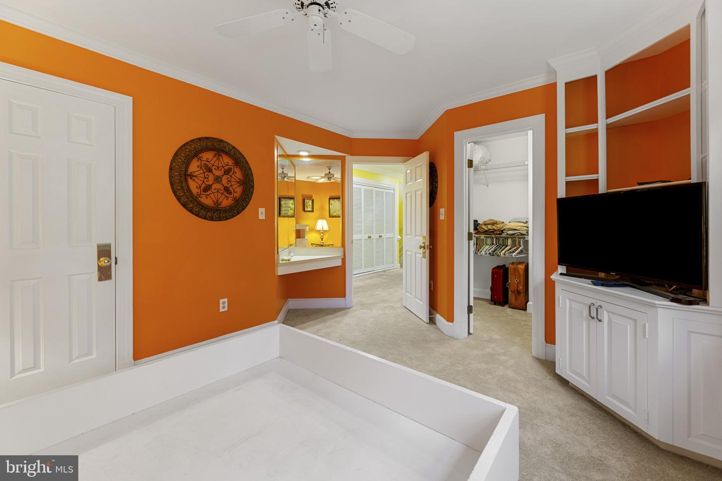 15900 MONCURE DR, DUMFRIES, Virginia 22025, 3 Bedrooms Bedrooms, 8 Rooms Rooms,3 BathroomsBathrooms,Residential,For sale,15900 MONCURE DR,VAPW2104652 MLS # VAPW2104652