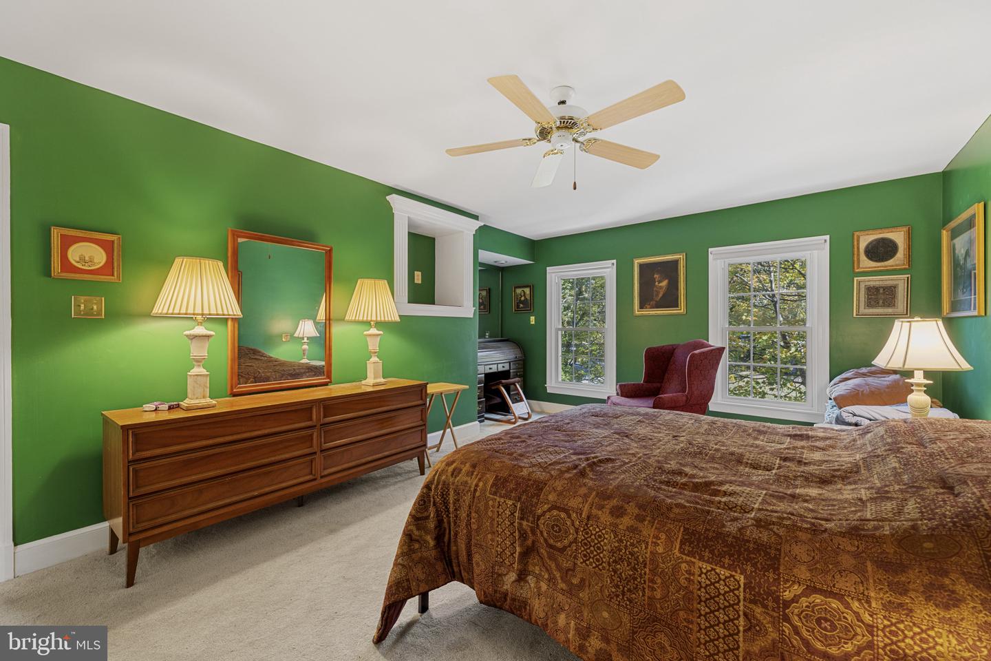 15900 MONCURE DR, DUMFRIES, Virginia 22025, 3 Bedrooms Bedrooms, 8 Rooms Rooms,3 BathroomsBathrooms,Residential,For sale,15900 MONCURE DR,VAPW2104652 MLS # VAPW2104652