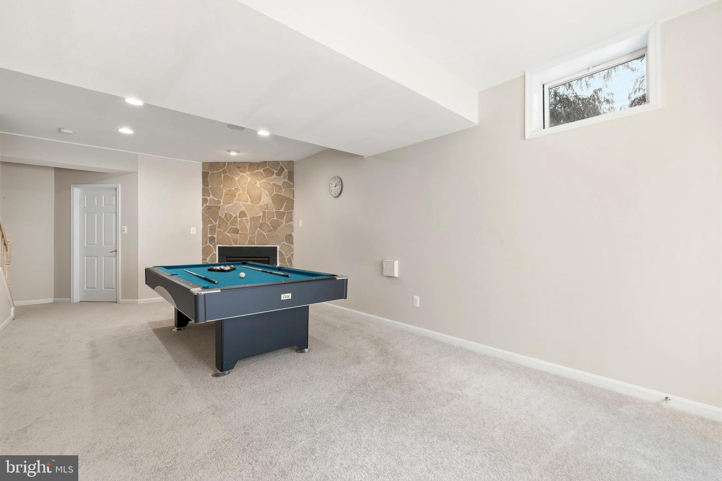 43656 RIVERPOINT DR, LEESBURG, Virginia 20176, 5 Bedrooms Bedrooms, 9 Rooms Rooms,3 BathroomsBathrooms,Residential,For sale,43656 RIVERPOINT DR,VALO2110894 MLS # VALO2110894