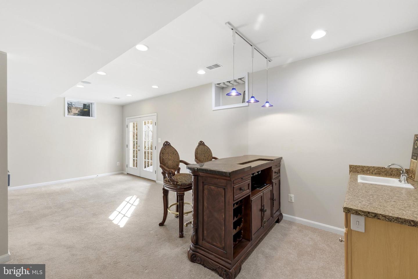 43656 RIVERPOINT DR, LEESBURG, Virginia 20176, 5 Bedrooms Bedrooms, 9 Rooms Rooms,3 BathroomsBathrooms,Residential,For sale,43656 RIVERPOINT DR,VALO2110894 MLS # VALO2110894