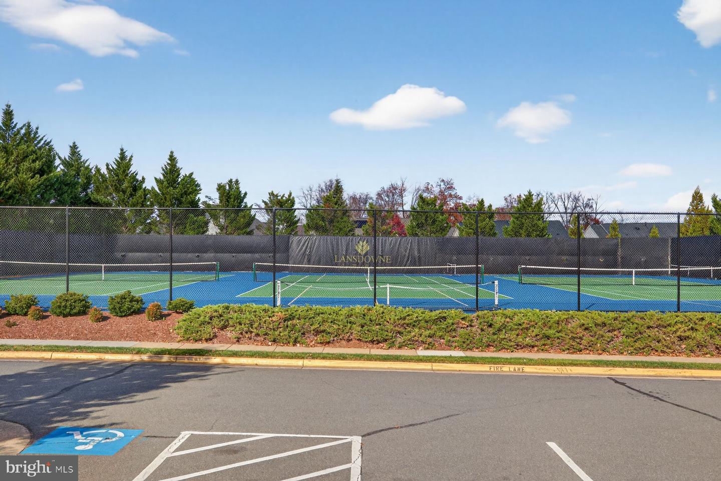 43656 RIVERPOINT DR, LEESBURG, Virginia 20176, 5 Bedrooms Bedrooms, 9 Rooms Rooms,3 BathroomsBathrooms,Residential,For sale,43656 RIVERPOINT DR,VALO2110894 MLS # VALO2110894