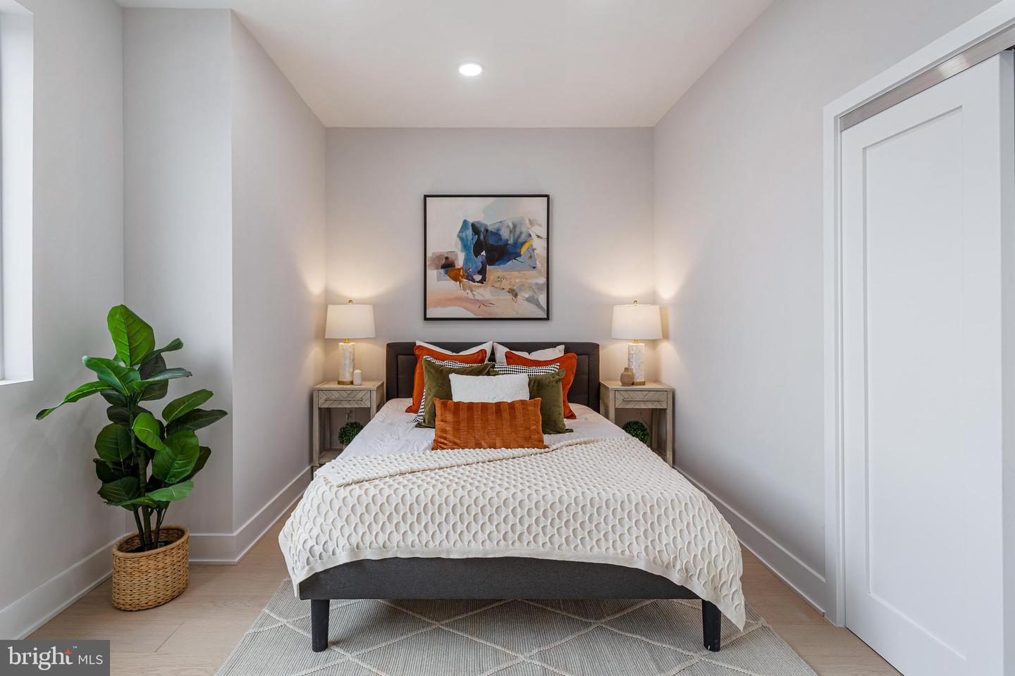 1516 EAST CAPITOL ST NE #A, WASHINGTON, District Of Columbia 20003, 2 Bedrooms Bedrooms, ,2 BathroomsBathrooms,Residential,For sale,1516 EAST CAPITOL ST NE #A,DCDC2234000 MLS # DCDC2234000