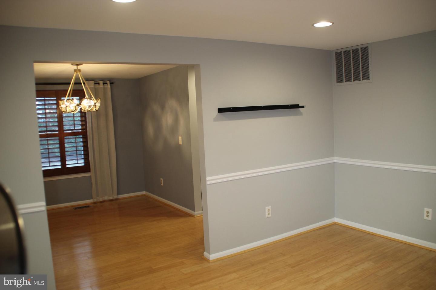 12507 THUNDER CHASE DR, RESTON, Virginia 20191, 4 Bedrooms Bedrooms, ,2 BathroomsBathrooms,Residential,For sale,12507 THUNDER CHASE DR,VAFX2285264 MLS # VAFX2285264