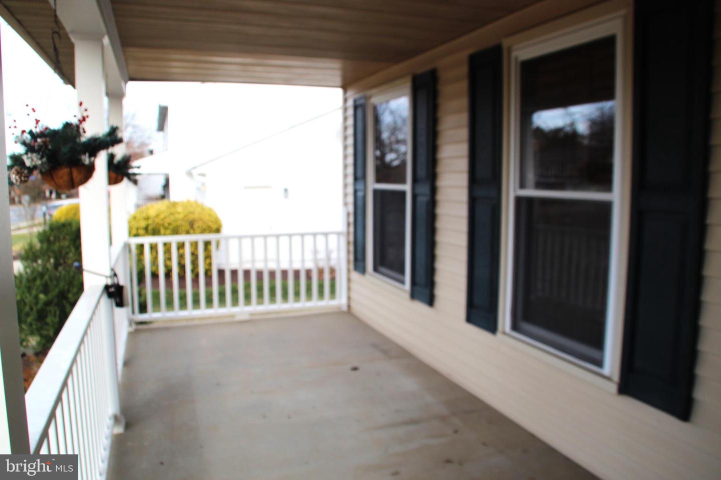 12507 THUNDER CHASE DR, RESTON, Virginia 20191, 4 Bedrooms Bedrooms, ,2 BathroomsBathrooms,Residential,For sale,12507 THUNDER CHASE DR,VAFX2285264 MLS # VAFX2285264