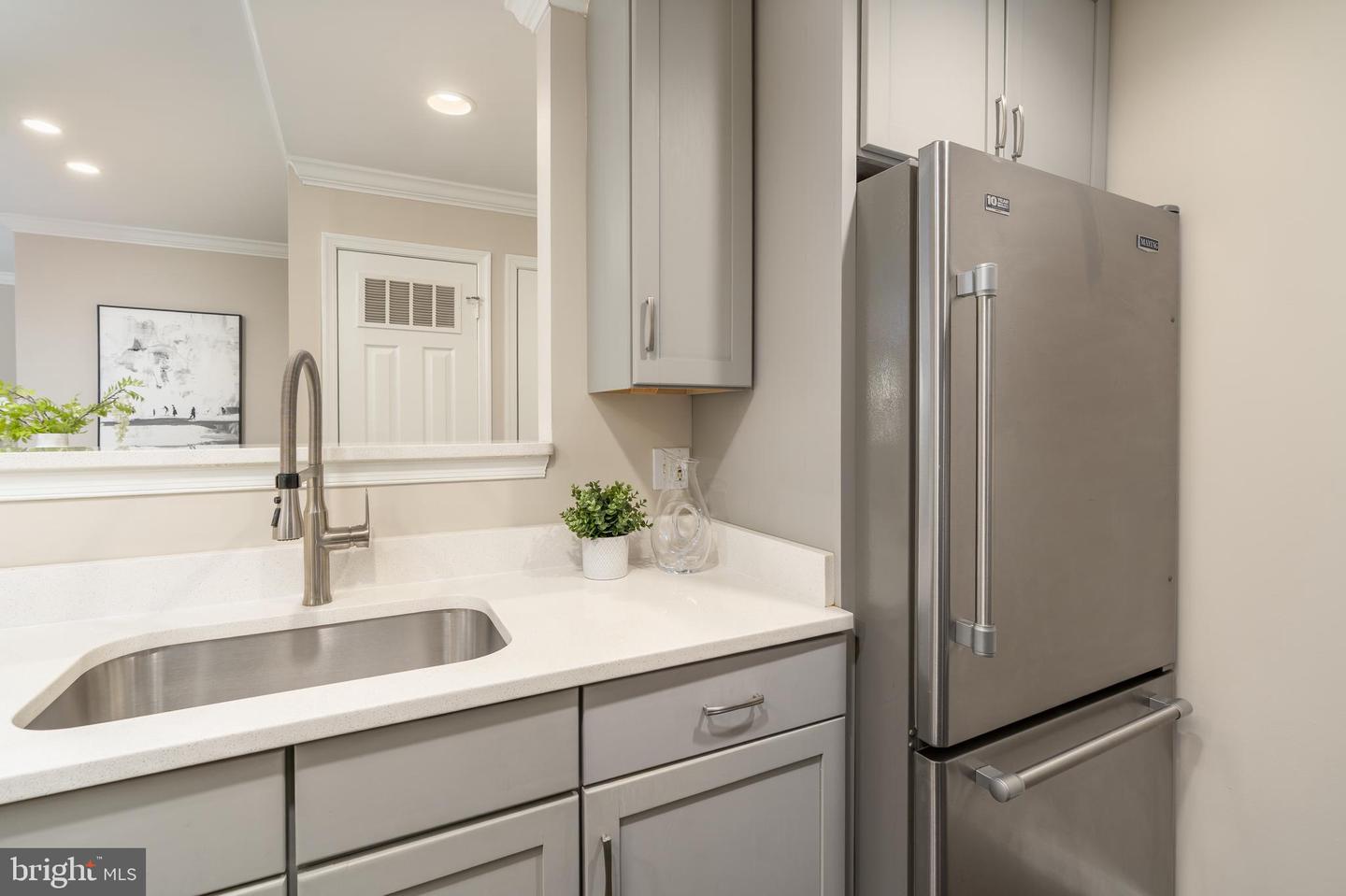 2001 12TH ST NW #213, WASHINGTON, District Of Columbia 20009, 2 Bedrooms Bedrooms, ,2 BathroomsBathrooms,Residential,For sale,2001 12TH ST NW #213,DCDC2241074 MLS # DCDC2241074