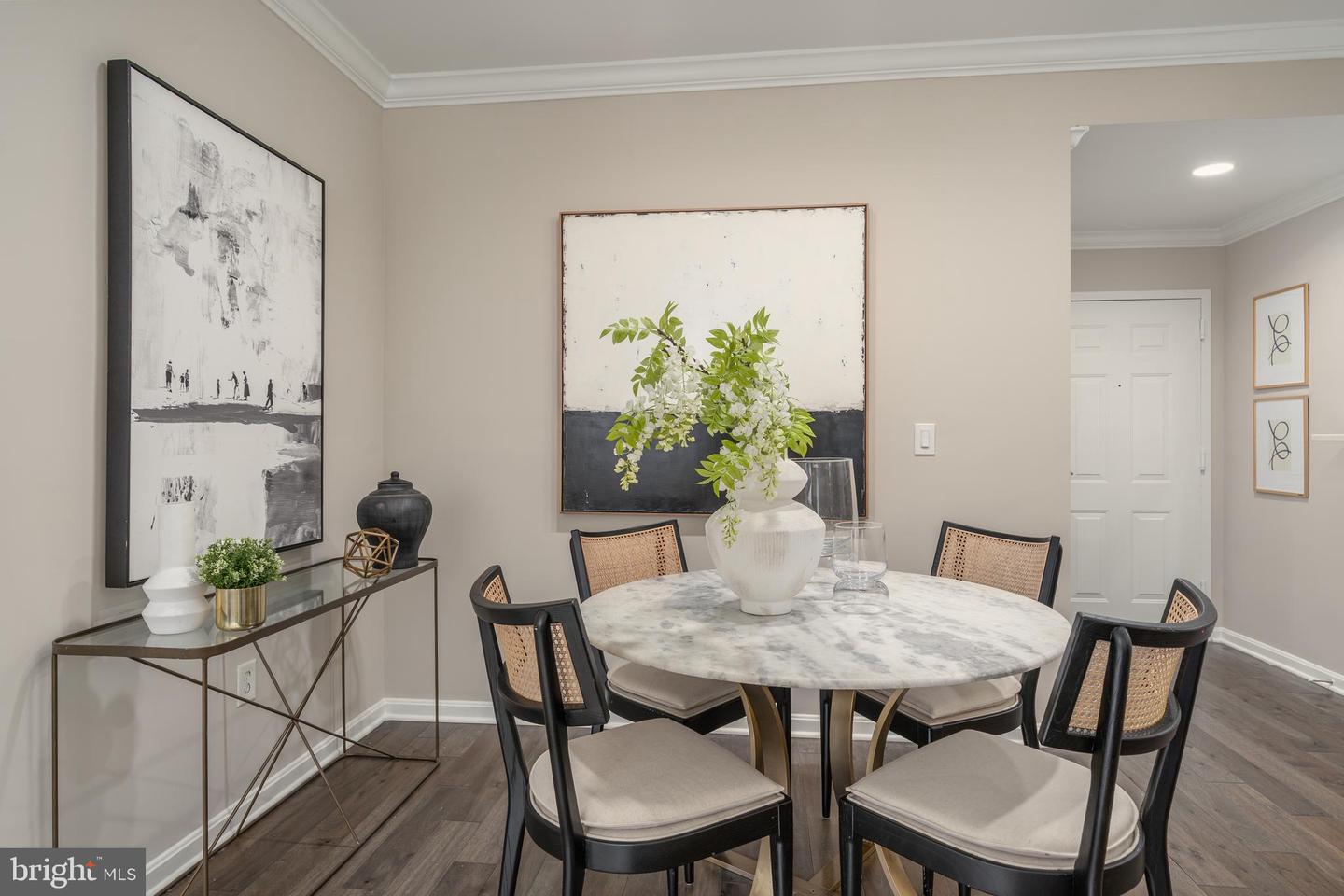 2001 12TH ST NW #213, WASHINGTON, District Of Columbia 20009, 2 Bedrooms Bedrooms, ,2 BathroomsBathrooms,Residential,For sale,2001 12TH ST NW #213,DCDC2241074 MLS # DCDC2241074