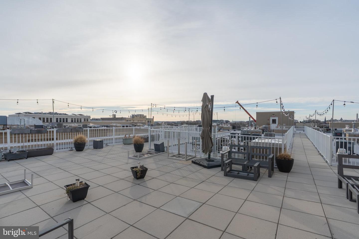 2001 12TH ST NW #213, WASHINGTON, District Of Columbia 20009, 2 Bedrooms Bedrooms, ,2 BathroomsBathrooms,Residential,For sale,2001 12TH ST NW #213,DCDC2241074 MLS # DCDC2241074