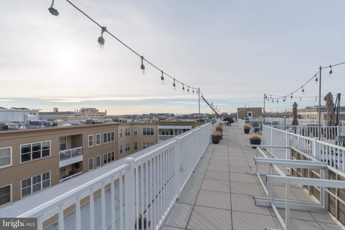 2001 12TH ST NW #213, WASHINGTON, District Of Columbia 20009, 2 Bedrooms Bedrooms, ,2 BathroomsBathrooms,Residential,For sale,2001 12TH ST NW #213,DCDC2241074 MLS # DCDC2241074